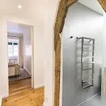 Lovelystay - Liberdade Unique Style!