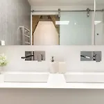 里波达德独特风格公寓 *