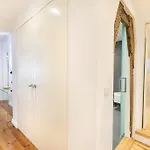 里波达德独特风格公寓