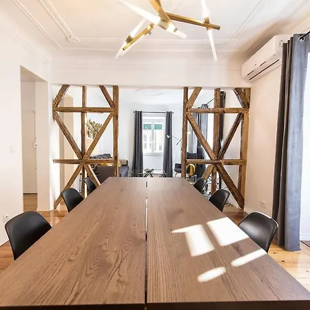 Lovelystay - Liberdade Unique Style! Apartment