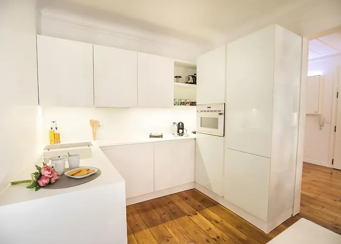 Lovelystay - Liberdade Unique Style!